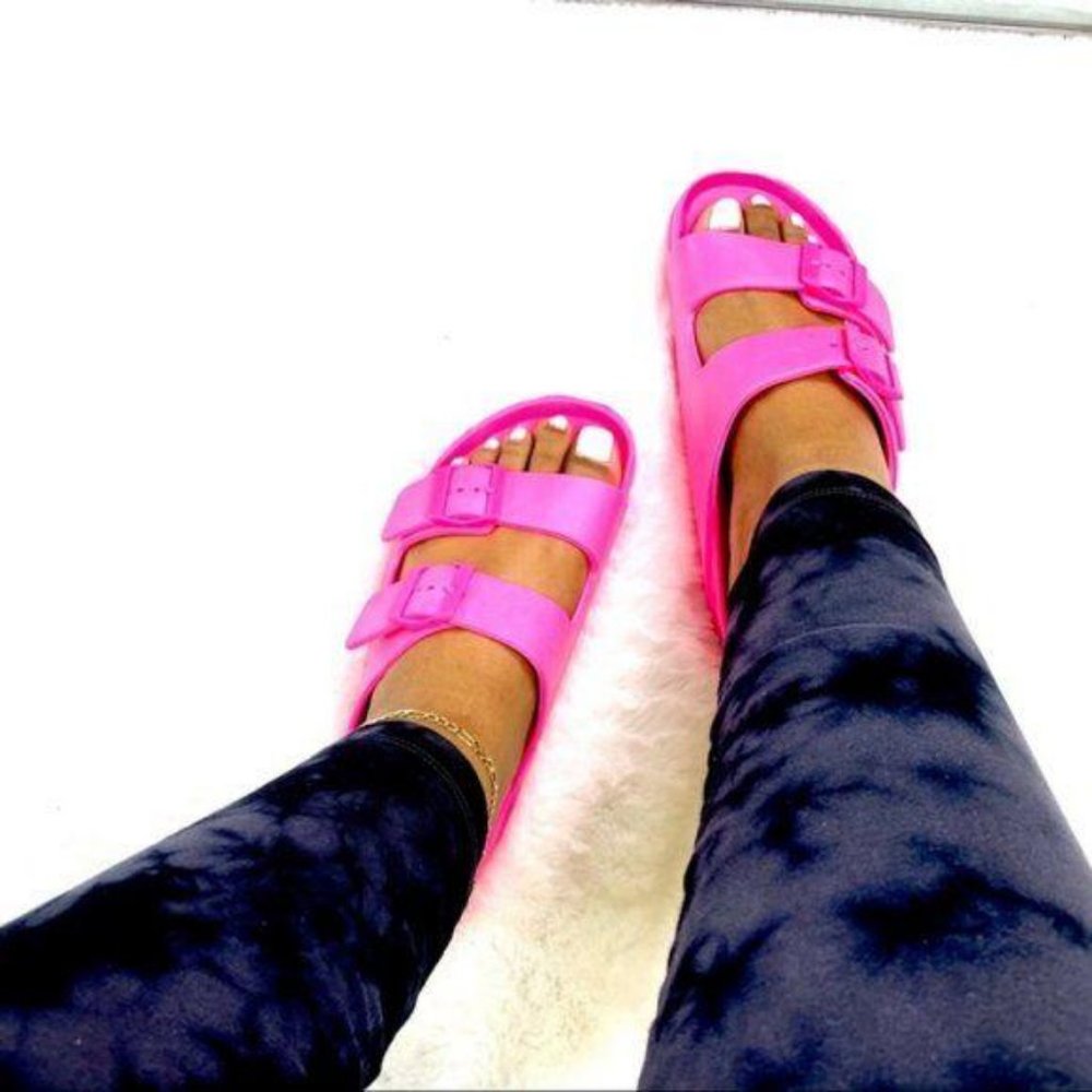 !! RESTOCKED !! Foam Style Double Buckle Sandals - Picture 7 of 8